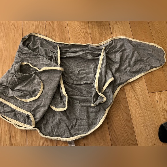 Miracle Blanket - Picture 1 of 2